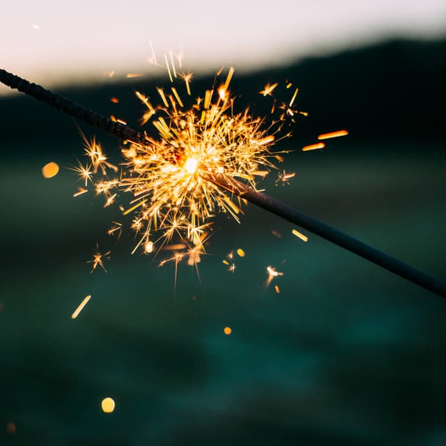 Verfahren gegen Verbote weiterhin anhängig, Warnung vor illegalem Feuerwerk